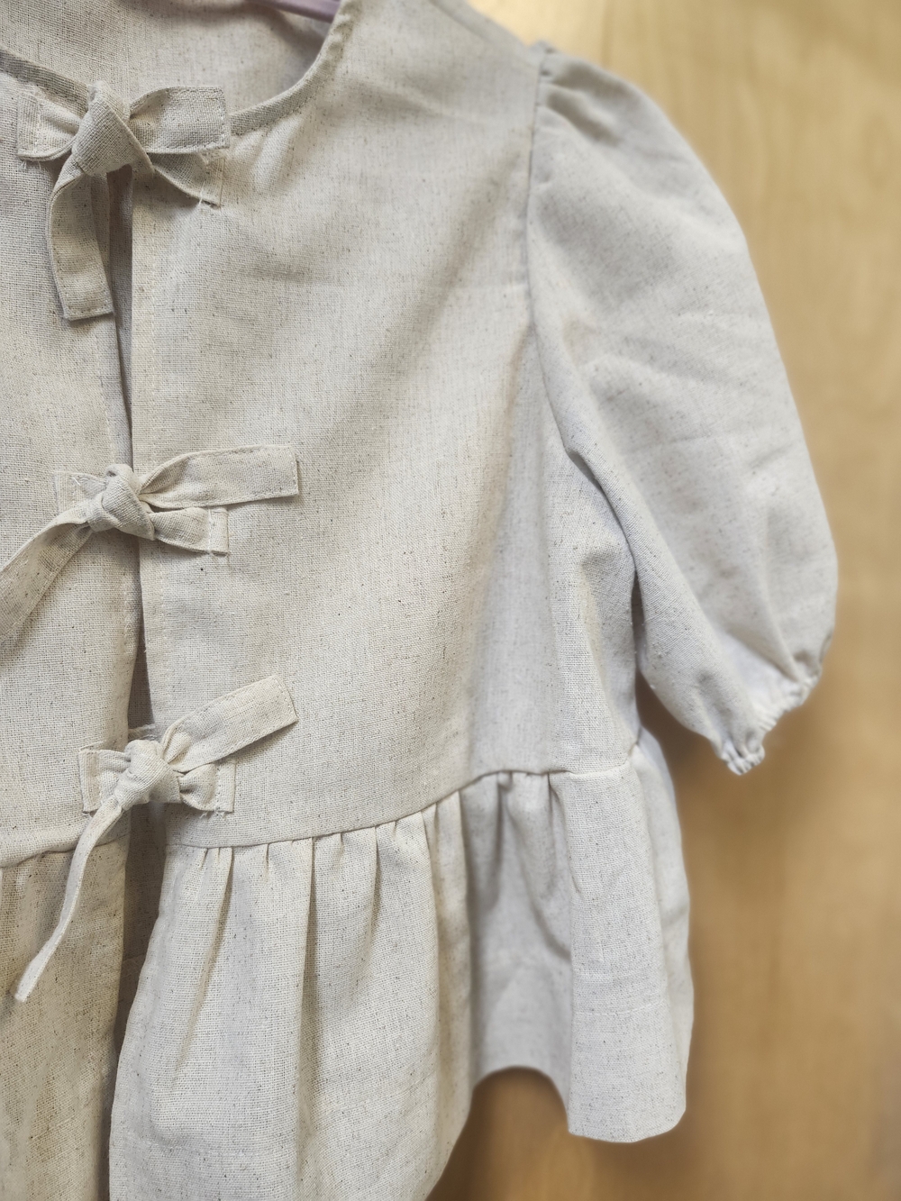 Cream Tie-Front Puff Sleeve Peplum Blouse - Picture 6 of 9